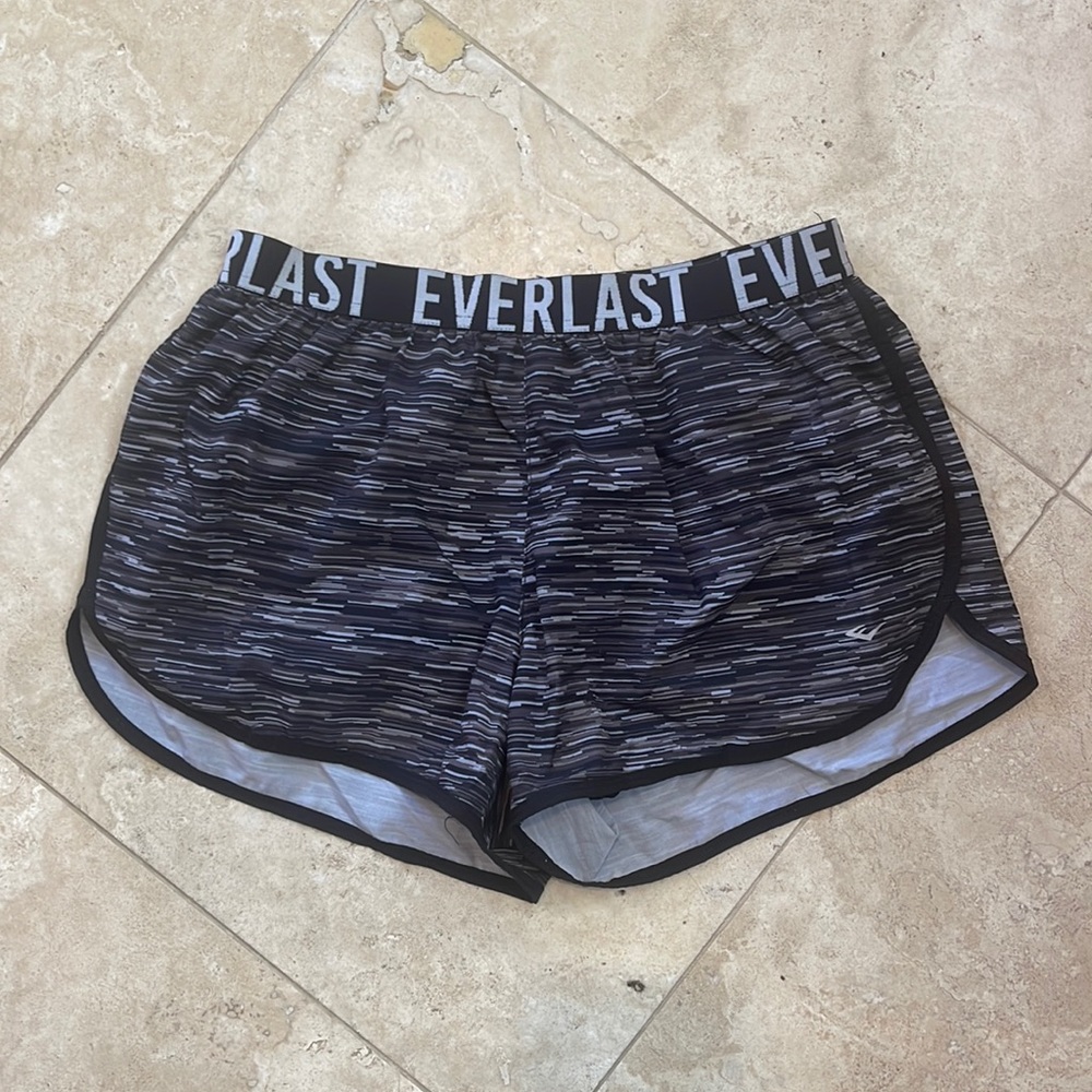 Everlast athletic shorts medium